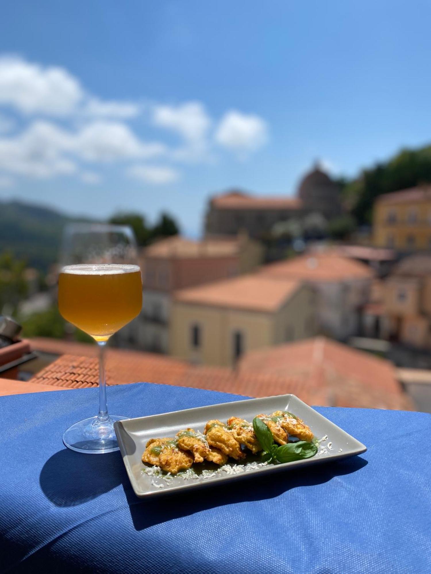 La Terrazza Nel Borgo Hotel Tortora Bagian luar foto