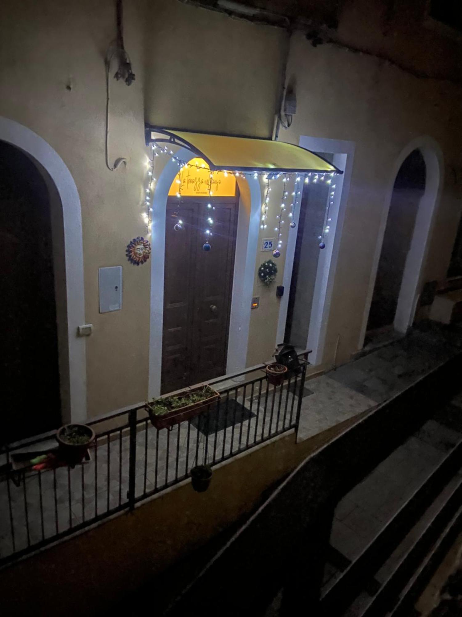 La Terrazza Nel Borgo Hotel Tortora Bagian luar foto